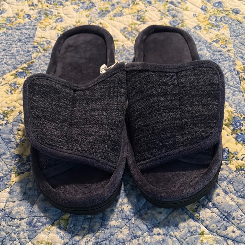 Adjustable Memory Foam Slippers
